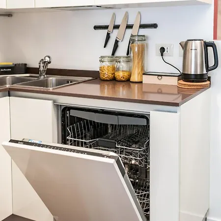 Giano Host - Indoratori Апартаменты *