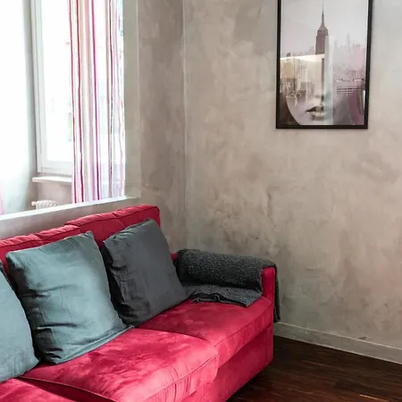 Giano Host - Indoratori Apartament *