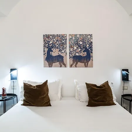 Giano Host - Indoratori